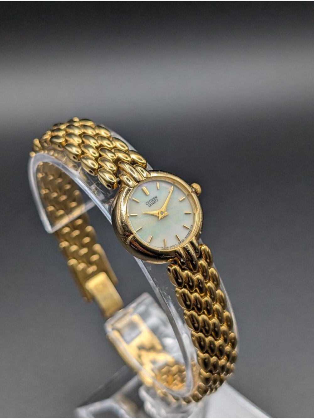 Vintage Citizen Gold-Tone Quartz Ladies Watch, Mother of Pearl Dial, 90s Watch